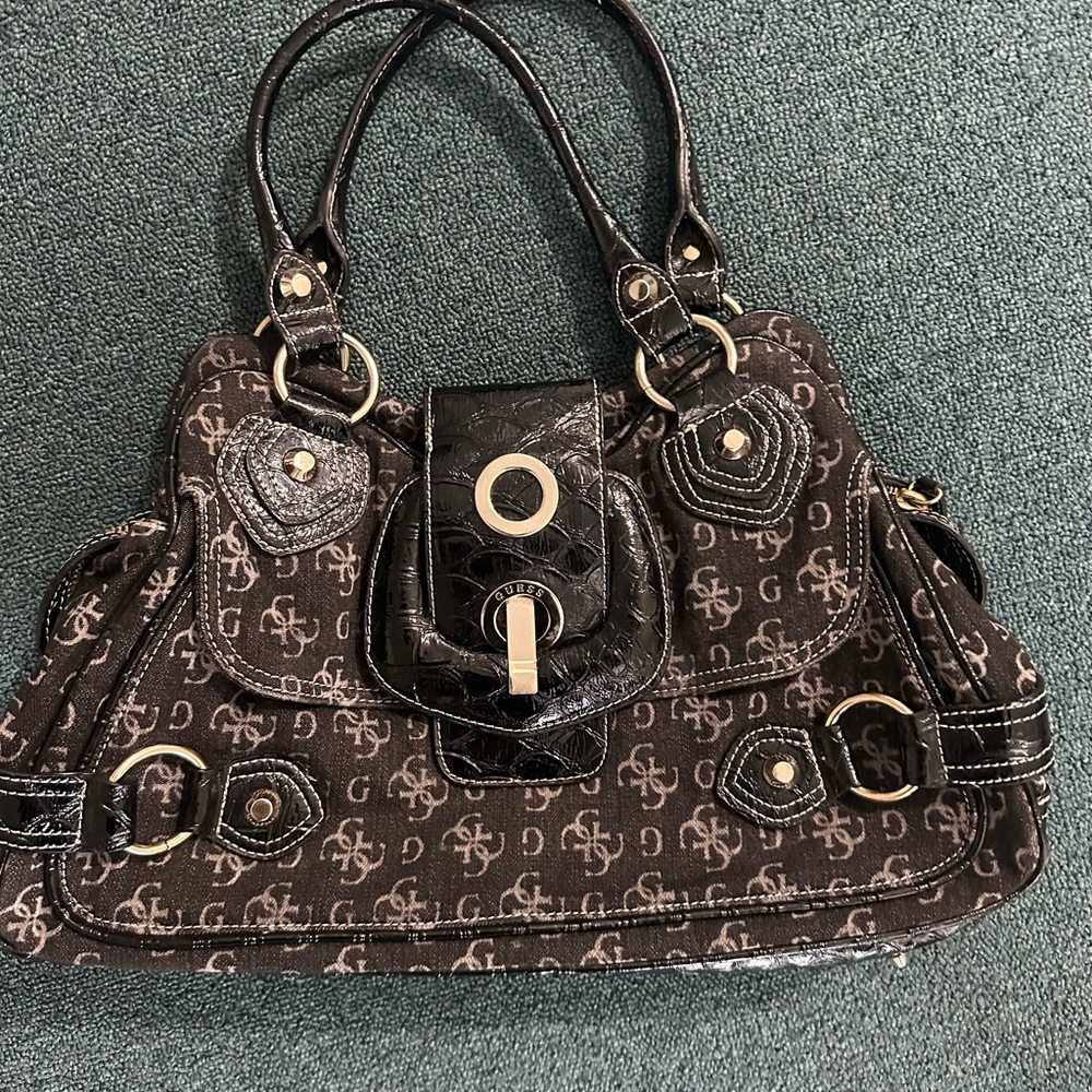 guess bag